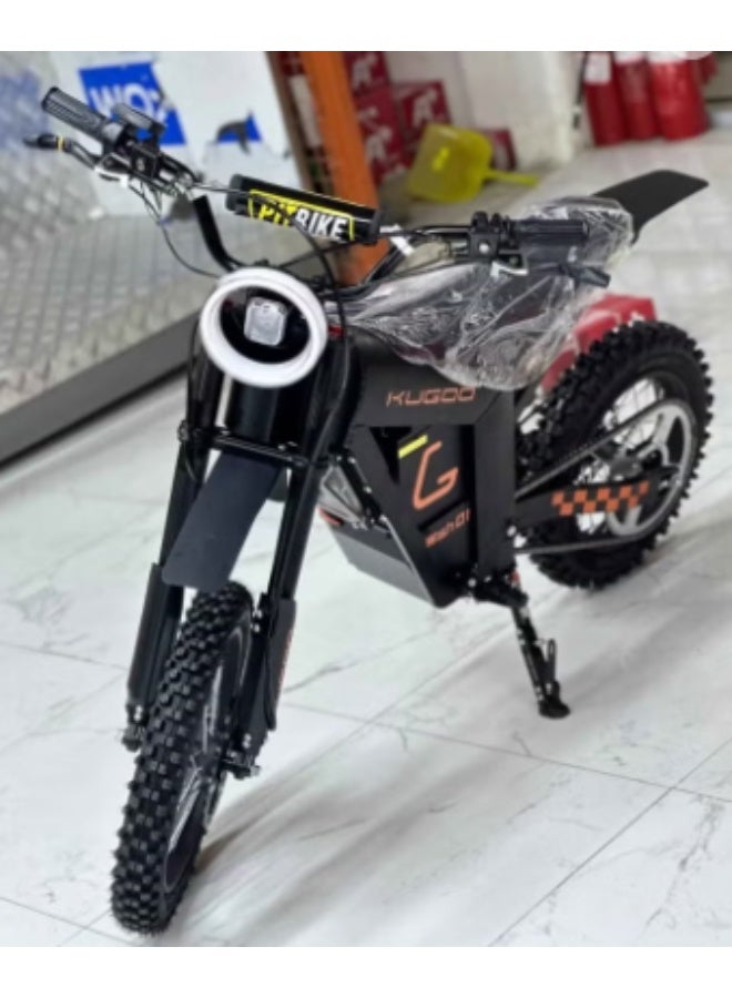 كي يو جي أو أو دراجة كوجو ويش 01 الكهربائية الترابية - محرك بدون فرش بقوة 1500 واط - بطارية 48 فولت 21 أمبير - سرعة قصوى 50 كم/ساعة - مدى 45-50 كم - لون أسود - Image 3